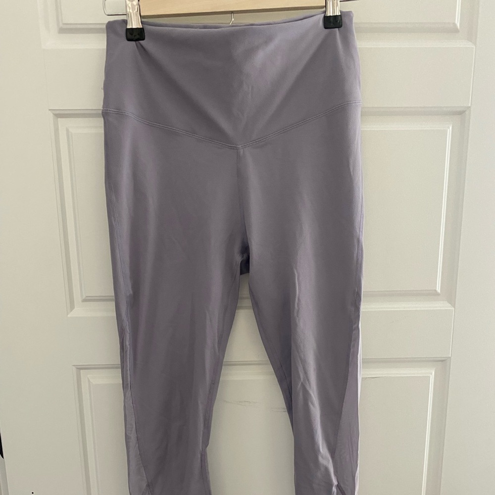 Lavender Fabletics Leggings- Mesh Detailing